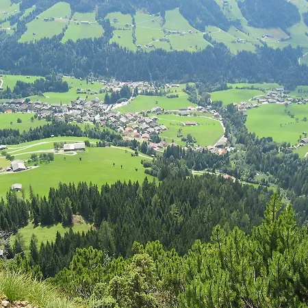 Maria Im Landhaus Christina